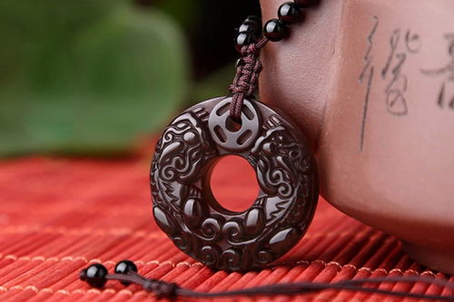 淘寶珠寶首飾拍攝技巧 本末攝影提升產(chǎn)品質(zhì)感