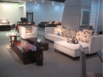 南京家具市場價格行情看漲，文具用品零售市場平穩(wěn)